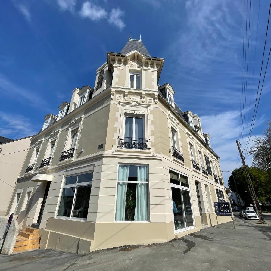 Cit'Hotel Les Alizes Динард Екстериор снимка
