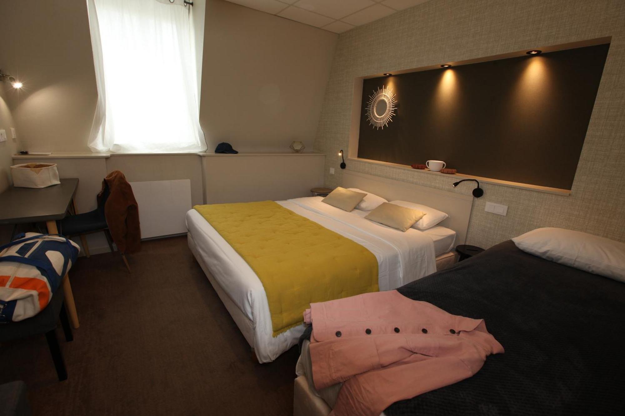 Cit'Hotel Les Alizes Динард Екстериор снимка