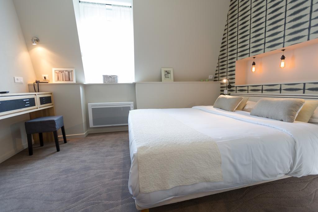 Cit'Hotel Les Alizes Динард Екстериор снимка